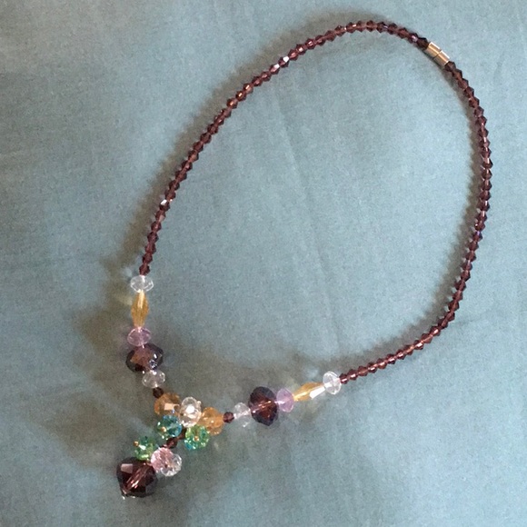 Beautiful Crystal Bead Necklace & Earrings Purple, White, Yellow and Green Tones - Picture 3 of 7